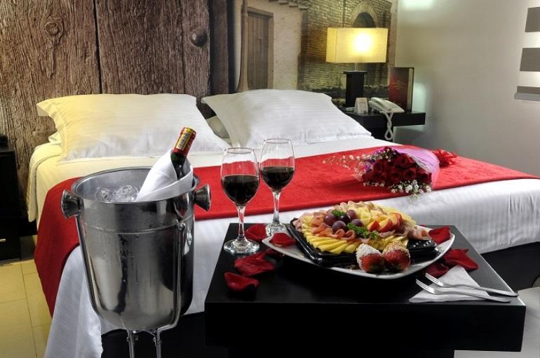 Aw Puerta De San Antonio Hotel 4*